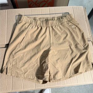 GAP Men’s Athletic Elastic-Waist Tan Shorts